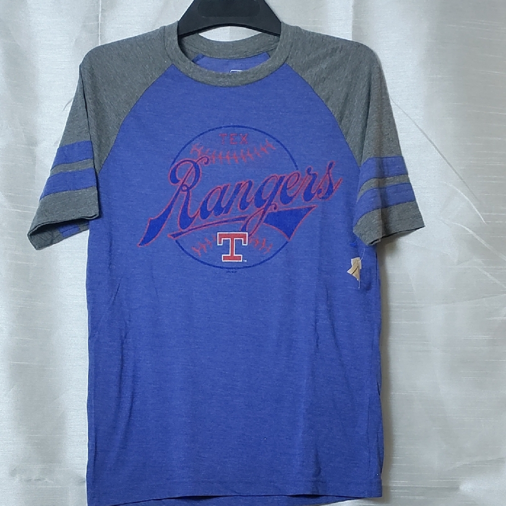 Genuine Merchandise Blue and‎ Gray Short Sleeve Tees